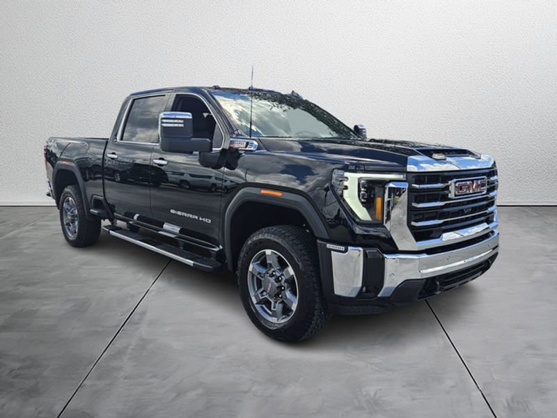 New 2026 GMC Sierra 2500 SLT w/ SLT Premium Package image 7