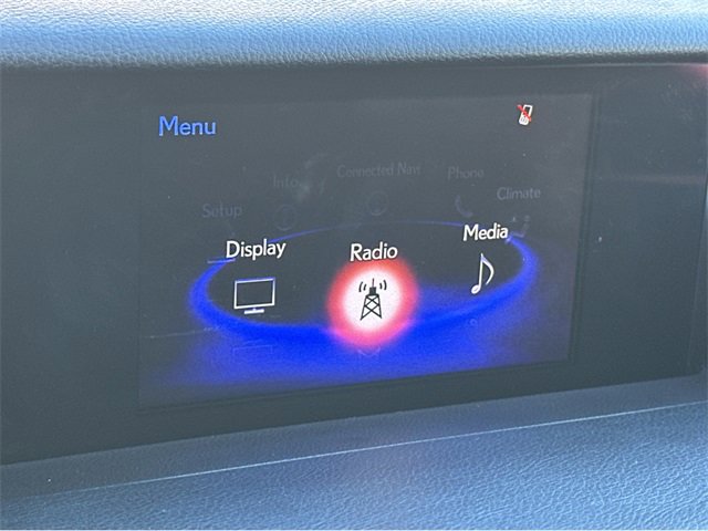 Used 2017 Lexus IS 200t image 7