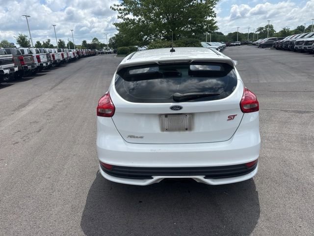 Used 2016 Ford Focus ST FWD image 5