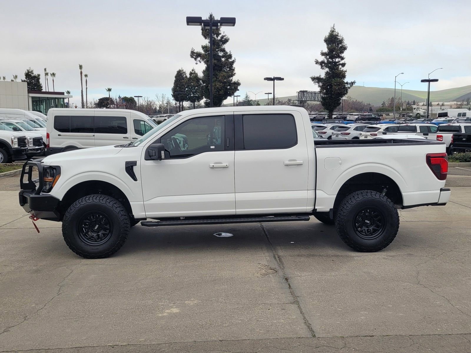Used 2024 Ford F150 XLT w/ Equipment Group 302A MID image 7