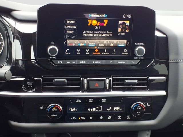 Used 2025 Nissan Pathfinder SV w/ Black Appearance Package image 13