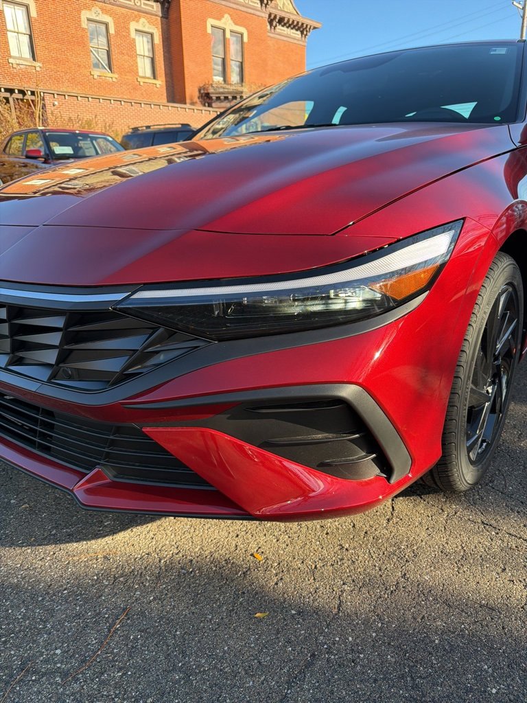 New 2026 Hyundai Elantra Sport image 9