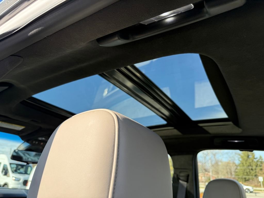 Used 2017 Cadillac CTS V w/ Luxury Package image 12