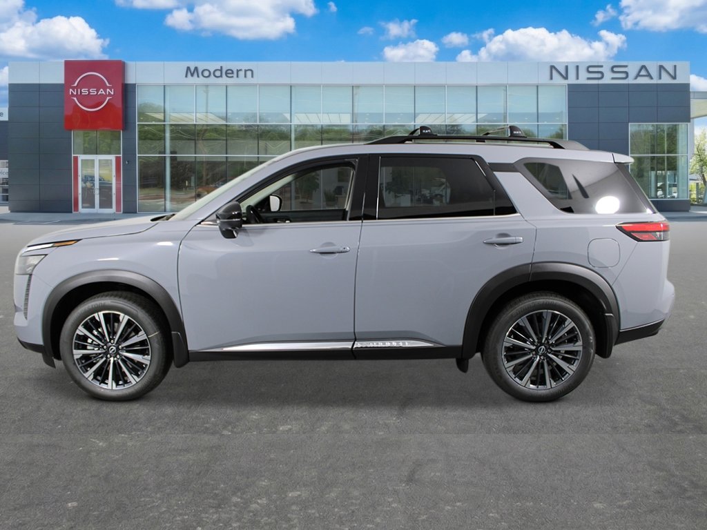 New 2026 Nissan Pathfinder Platinum image 2