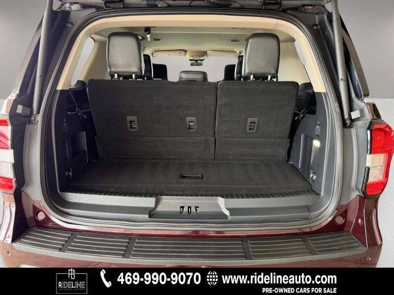 Used 2023 Ford Expedition XLT AWD/4WD image 25