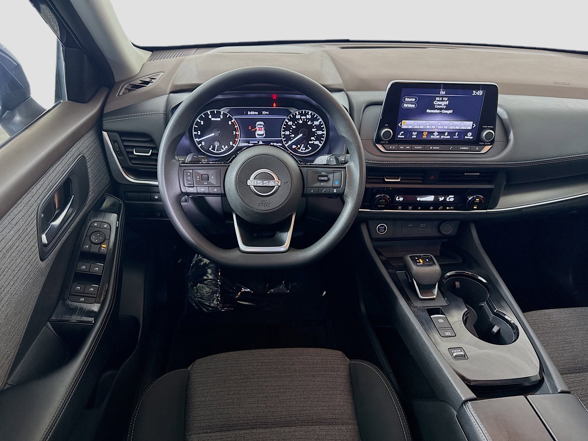 Used 2023 Nissan Rogue SV FWD image 17