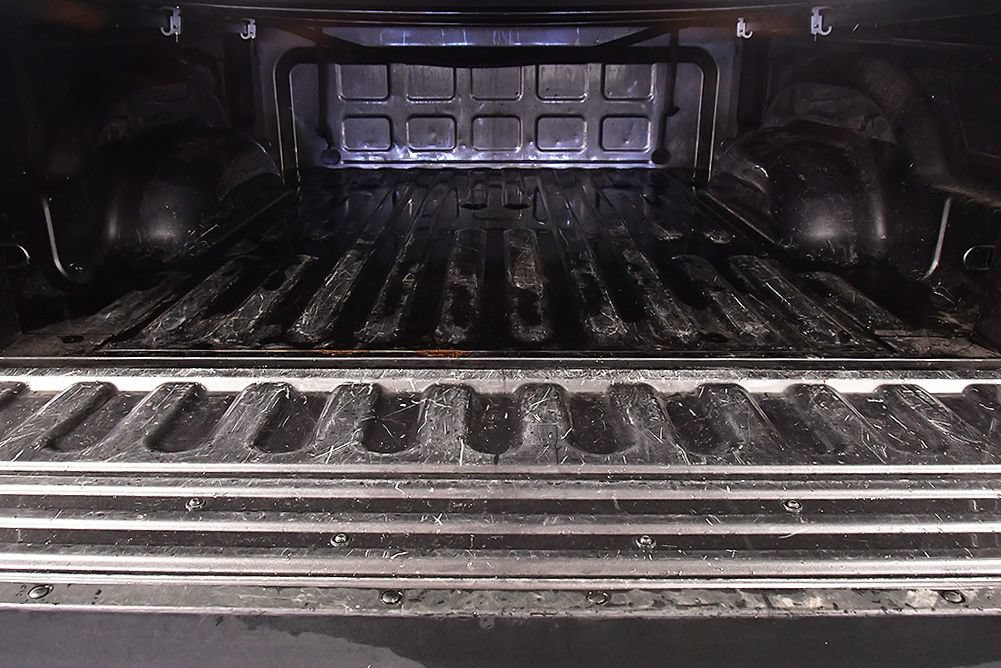 Used 2019 RAM 1500 Express AWD/4WD image 13