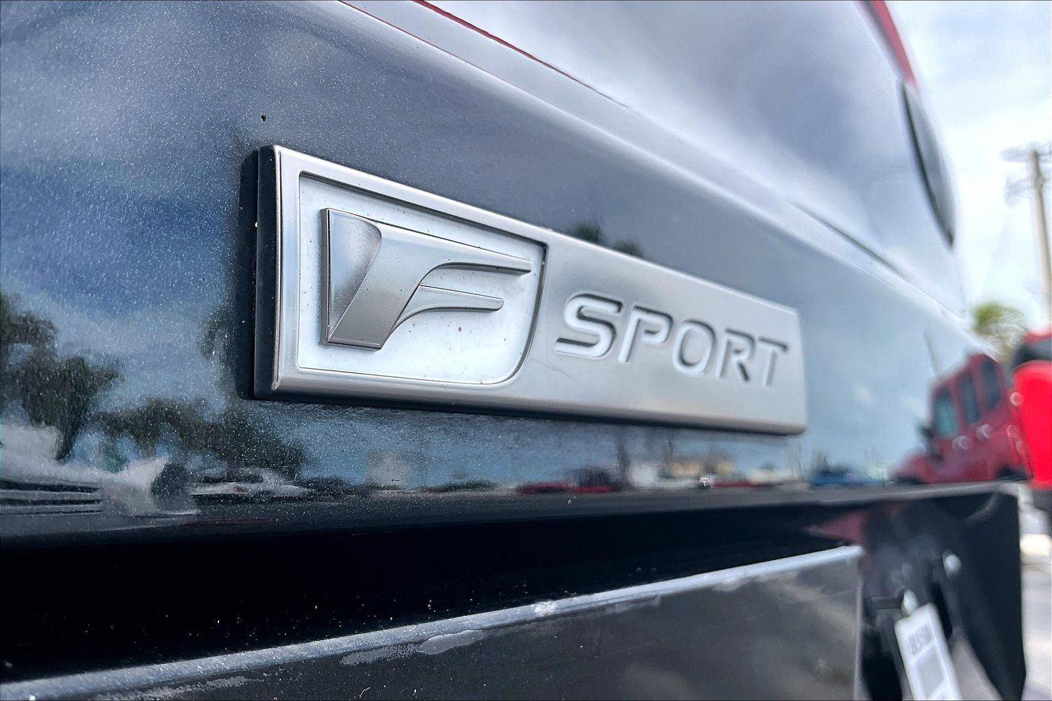 Used 2019 Lexus UX 200 F Sport w/ F Sport Premium Package image 24