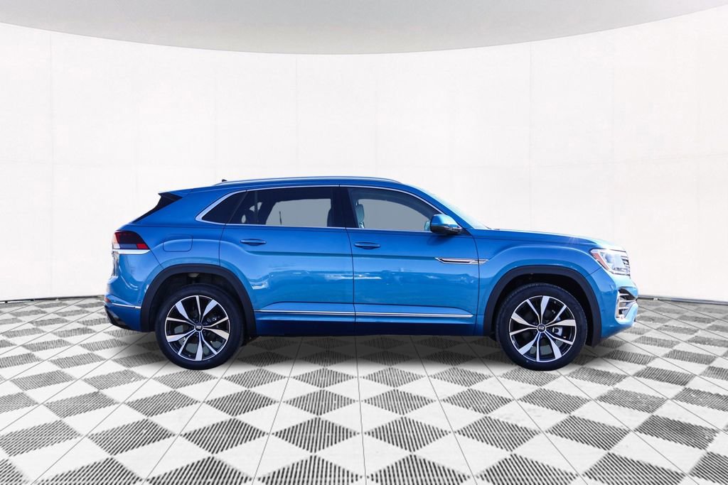 New 2025 Volkswagen Atlas Cross Sport SEL Premium R-Line image 15