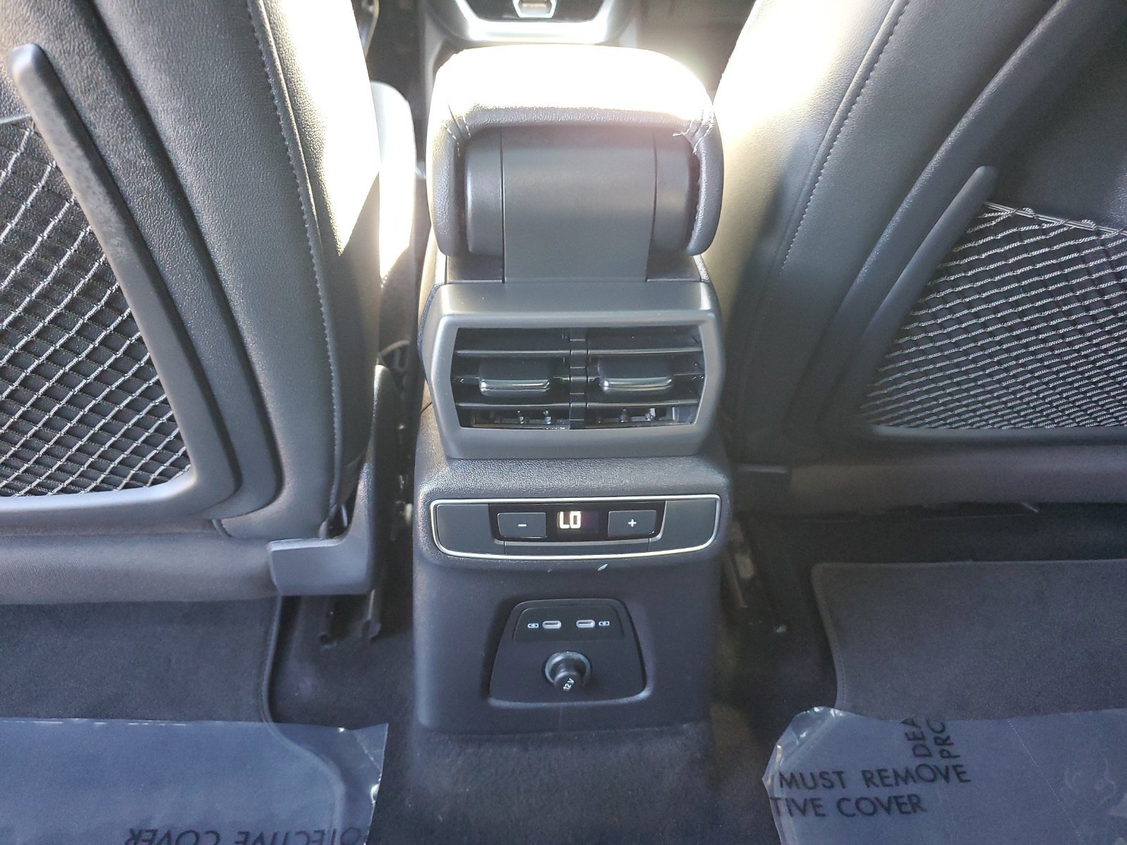 Used 2024 Audi Q4 e-tron Premium Plus AWD/4WD image 12