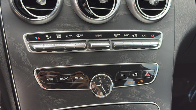 Used 2021 Mercedes-Benz C 300 Sedan w/ Premium Package image 20