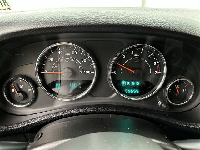 Used 2014 Jeep Wrangler Sahara w/ Connectivity Group image 15