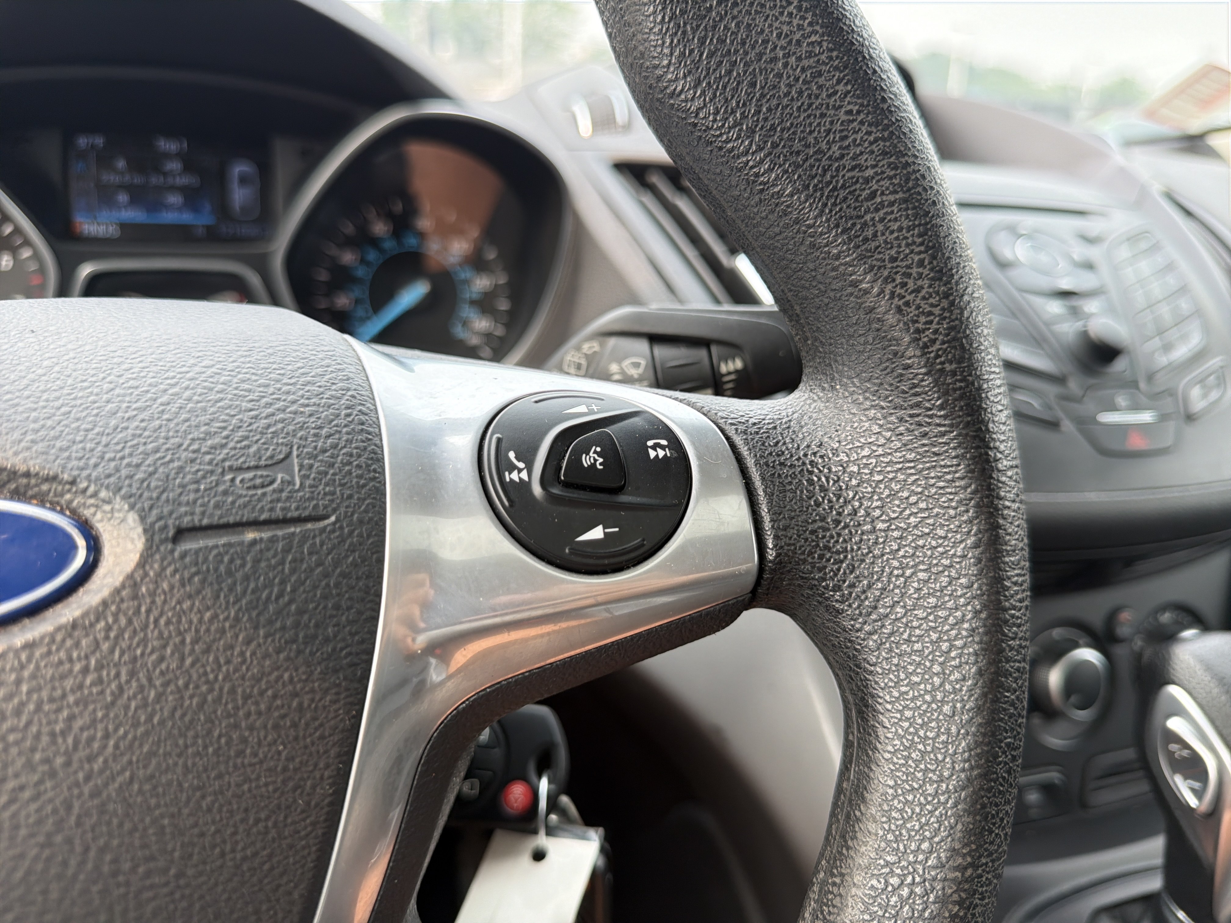 Used 2016 Ford Escape SE AWD/4WD image 19