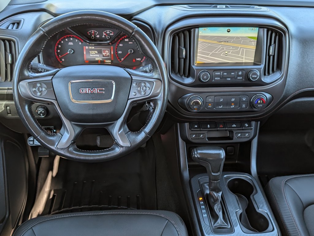 Used 2015 GMC Canyon SLE w/ All-Terrain Package AWD/4WD image 19