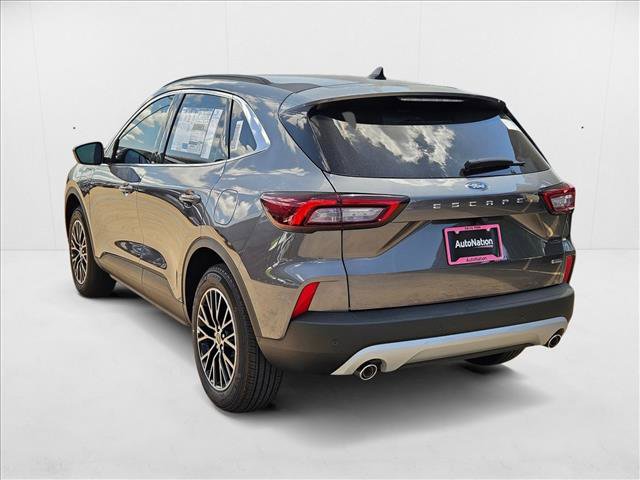 New 2025 Ford Escape SE image 9
