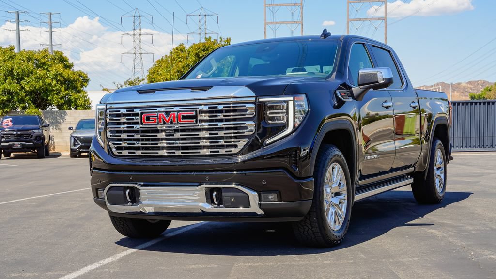 New 2026 GMC Sierra 1500 Denali w/ Technology Package AWD/4WD image 2