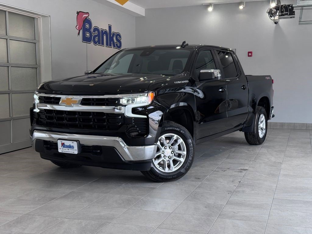 Certified 2024 Chevrolet Silverado 1500 LT image 2