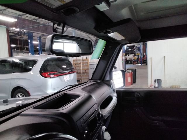 Used 2018 Jeep Wrangler Willys Wheeler image 23