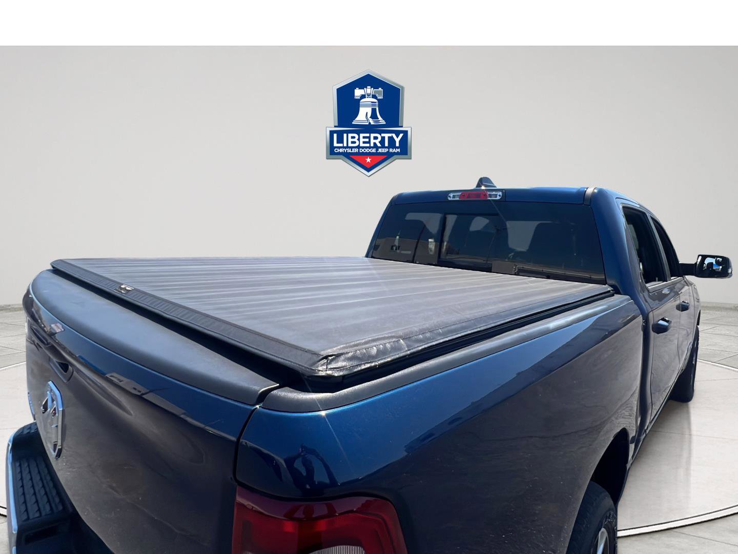 Used 2023 RAM 1500 Laramie AWD/4WD image 32