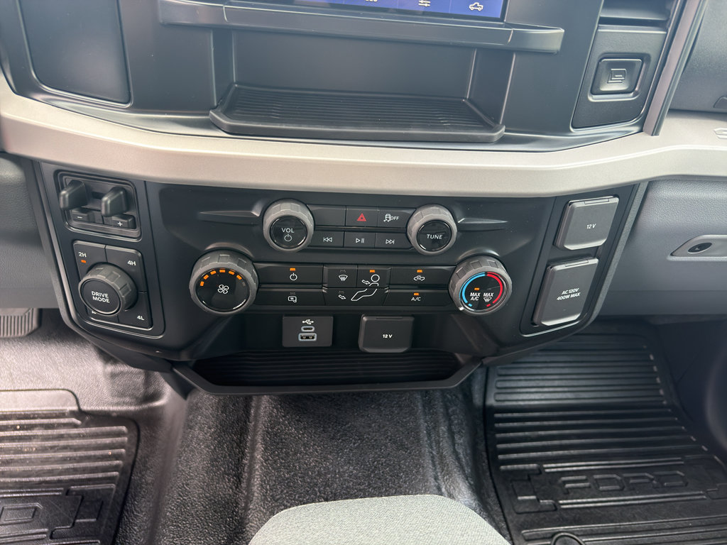 New 2026 Ford F250 XLT AWD/4WD image 13