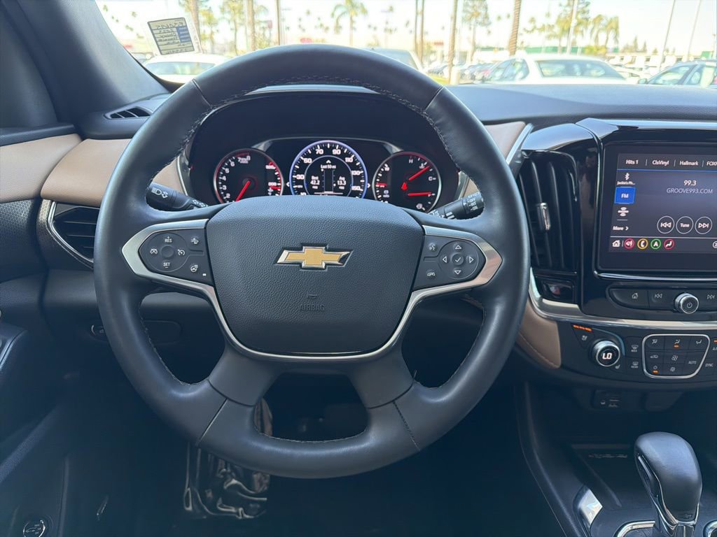 Used 2023 Chevrolet Traverse Premier image 20