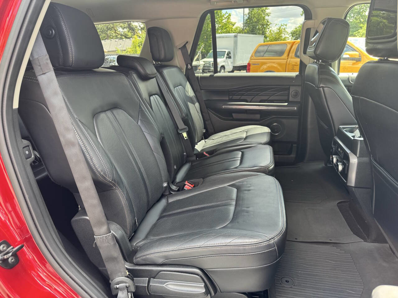 Used 2019 Ford Expedition Platinum image 24