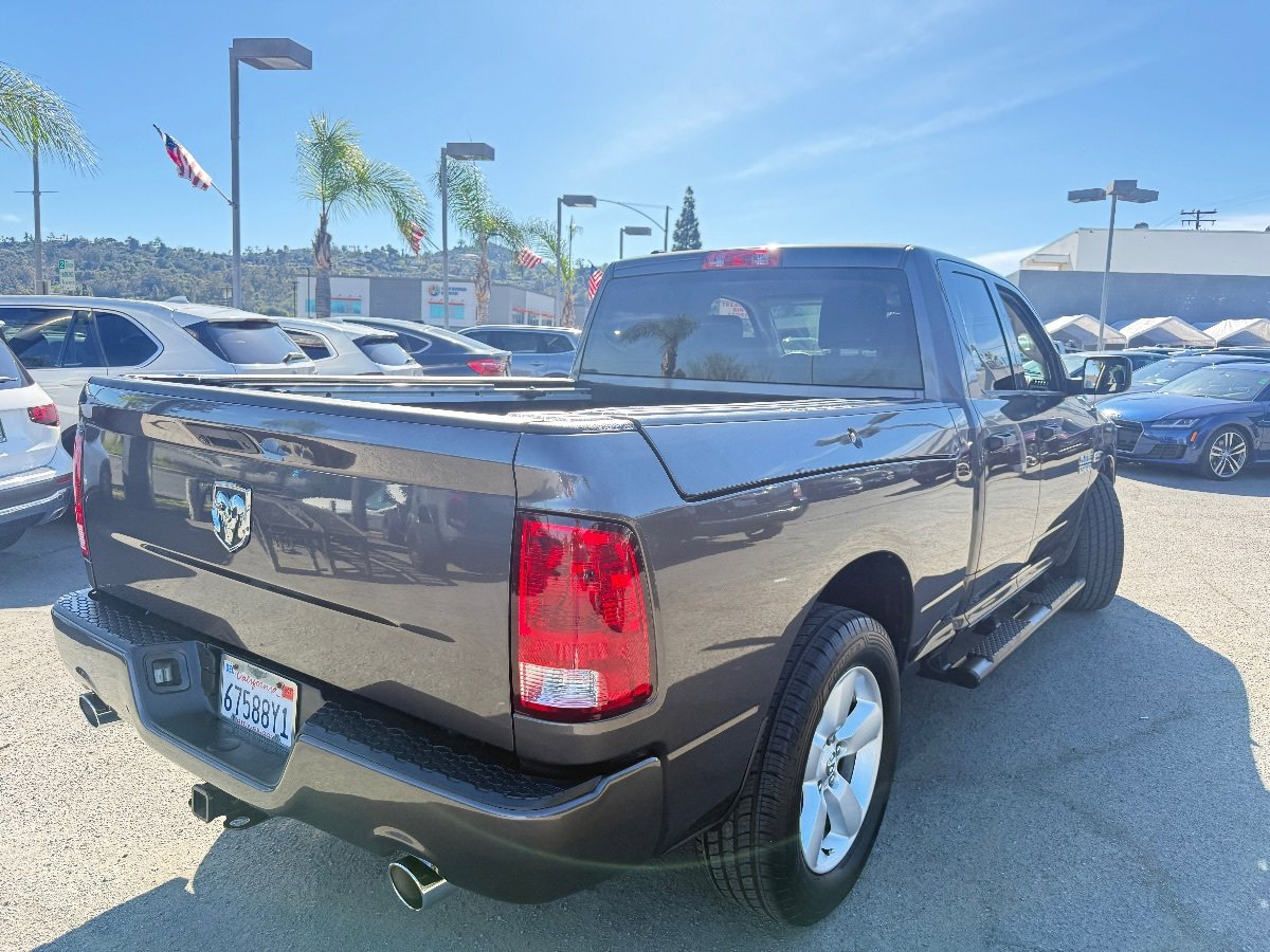 Used 2015 RAM 1500 Express image 9