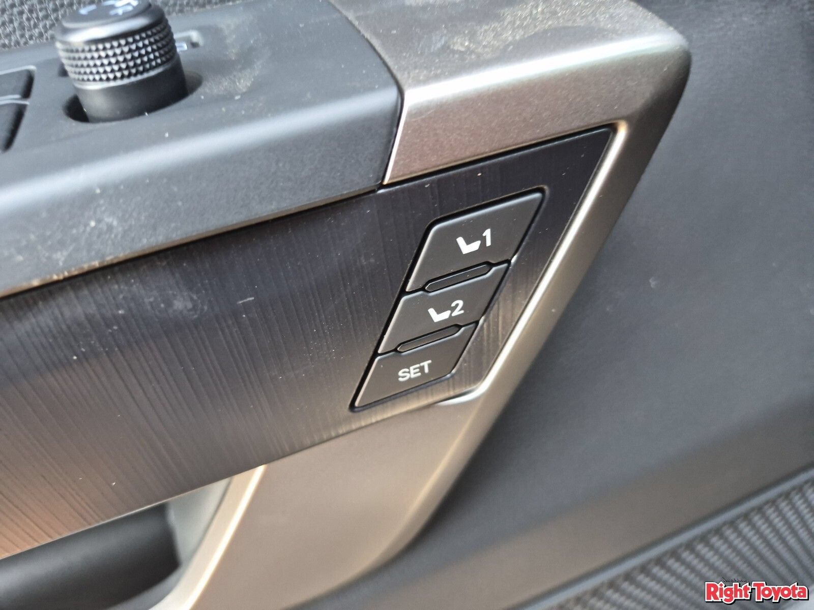 New 2026 Toyota Sequoia Platinum AWD/4WD image 19