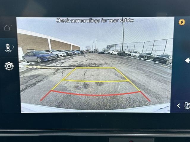 Used 2024 Hyundai Elantra SEL image 25