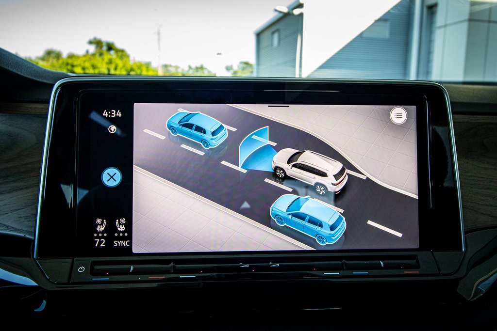 New 2026 Volkswagen Atlas SE image 3