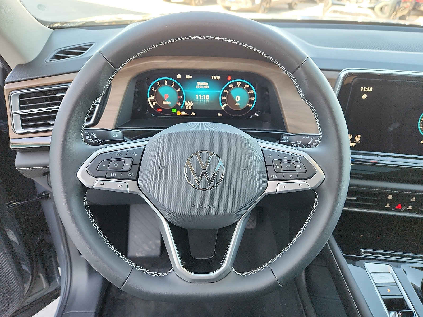 New 2026 Volkswagen Atlas SE image 16