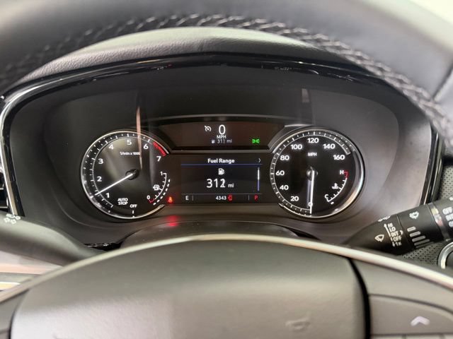 Used 2025 Cadillac XT5 Luxury w/ LPO, Floor Liner Package FWD image 28