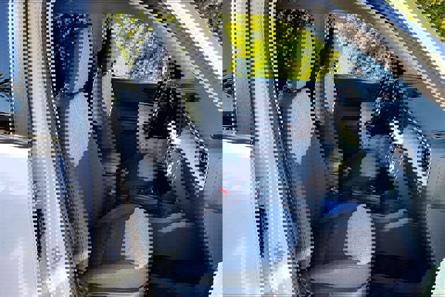 Used 2025 Ford Maverick XLT w/ XLT Luxury Package image 16