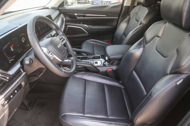 Certified 2024 Kia Telluride S w/ S Sunroof Package image 18