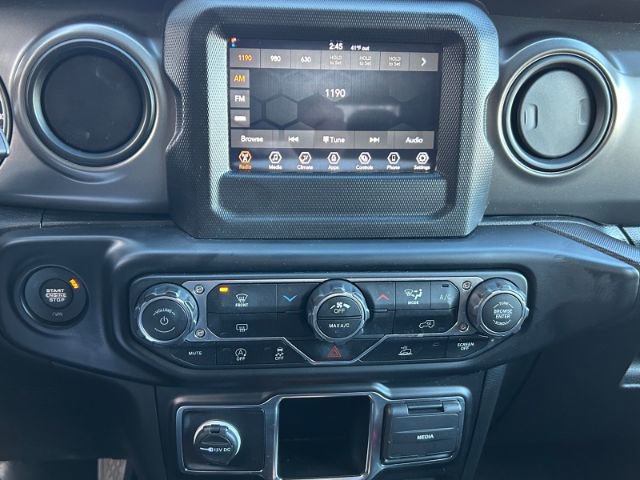 Used 2022 Jeep Gladiator Sport image 15