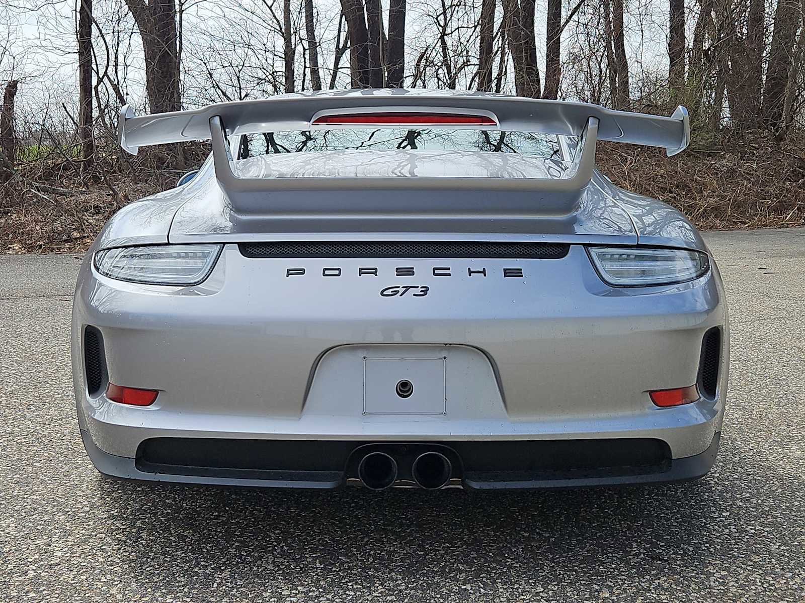 Certified 2015 Porsche 911 GT3 RWD image 4