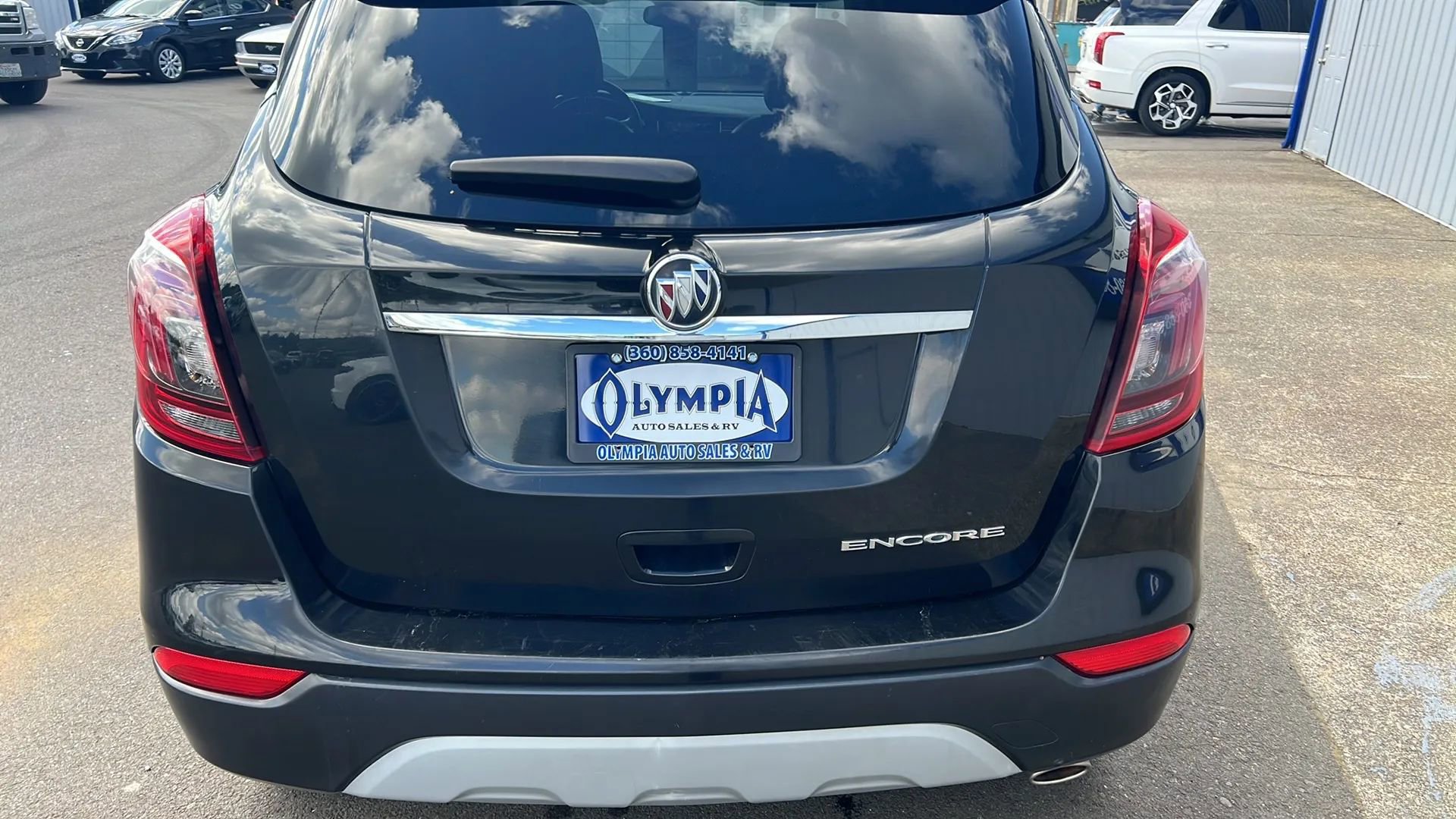 Used 2019 Buick Encore Preferred FWD image 9