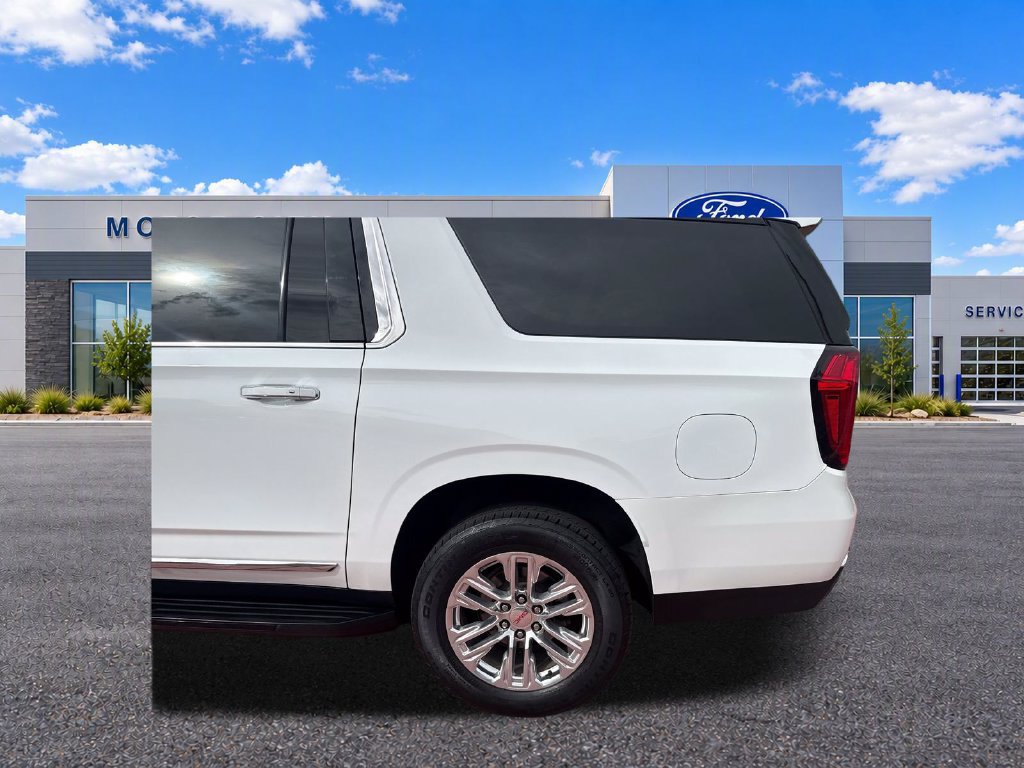 Used 2022 GMC Yukon XL SLT w/ SLT Premium Package AWD/4WD image 37