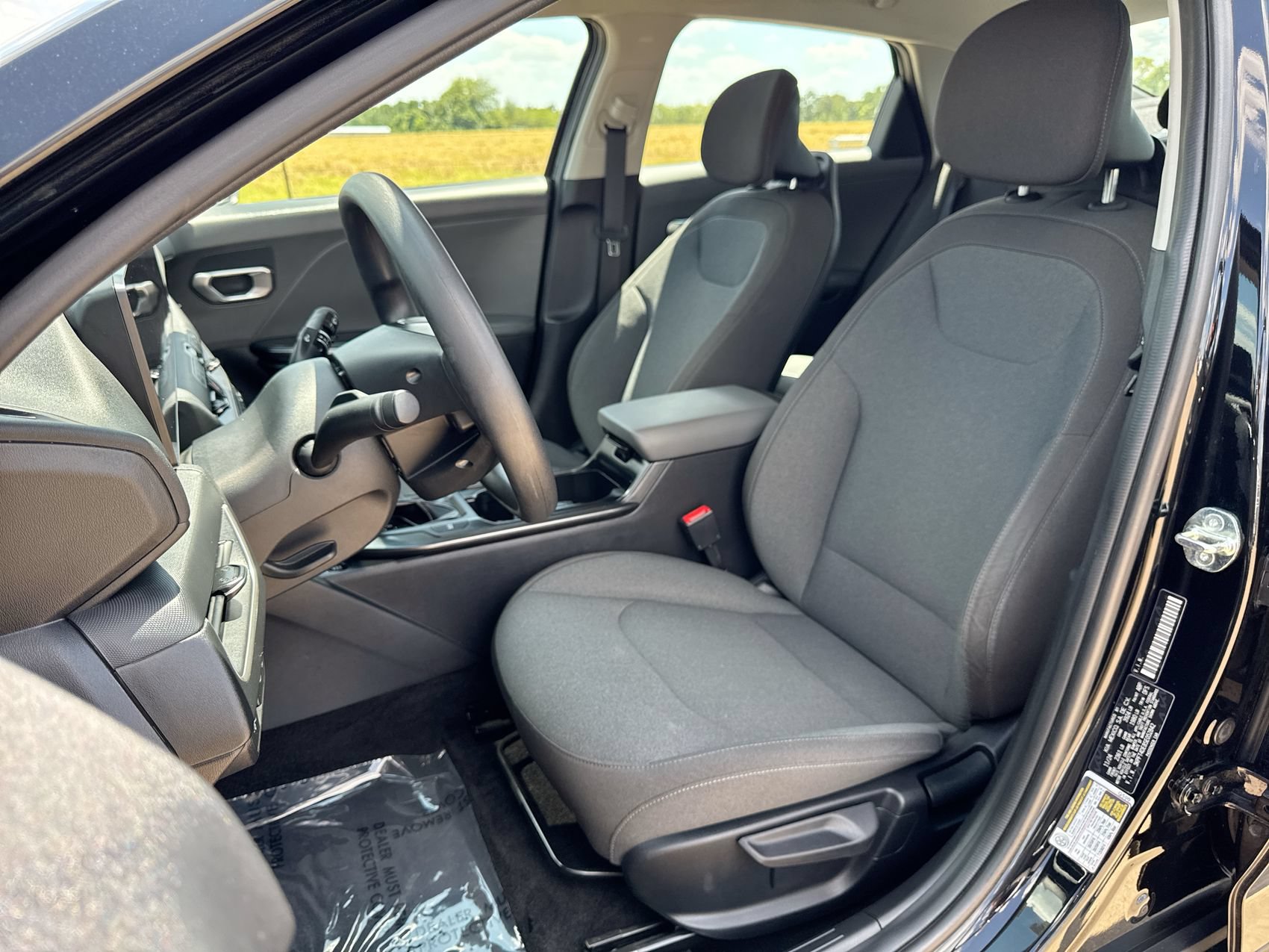 Used 2025 Kia K4 FWD image 11