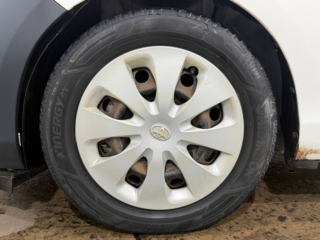 Used 2012 Toyota Prius C Two FWD image 5
