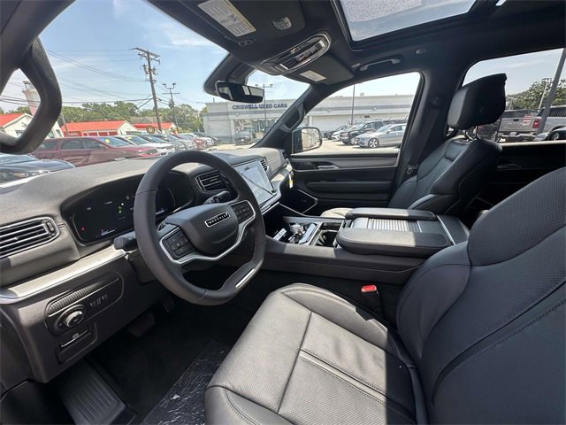 New 2025 Jeep Wagoneer Series II w/ Premium Group I image 7