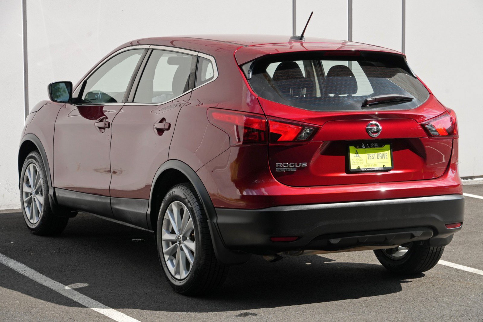Used 2019 Nissan Rogue Sport S w/ Appearance Package FWD image 43
