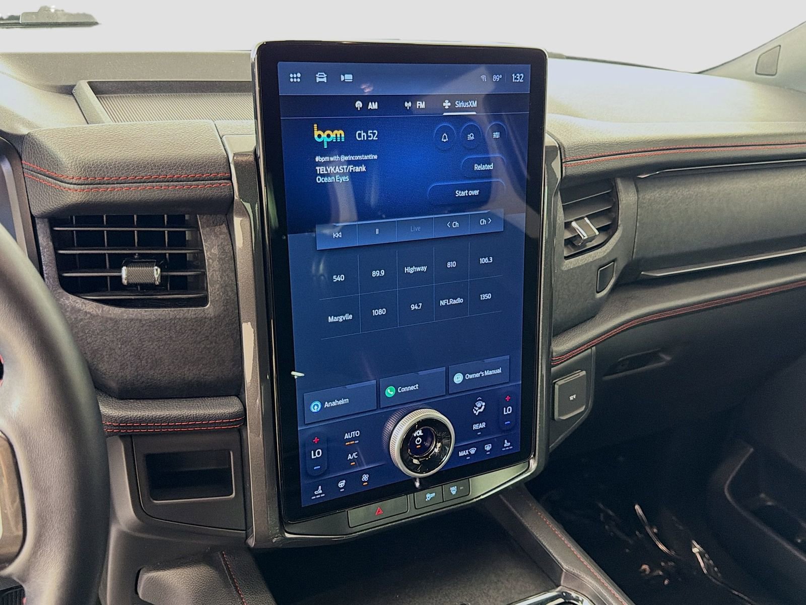 Used 2022 Ford Expedition Limited RWD image 18