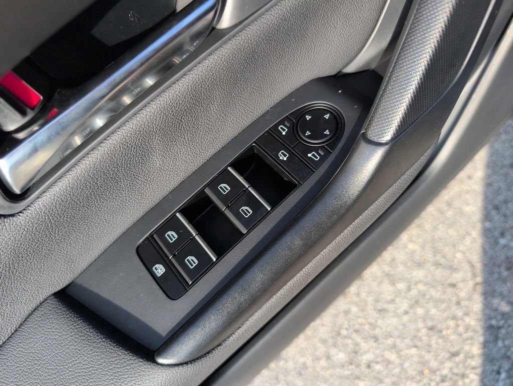 New 2025 MAZDA CX-50 AWD 2.5 S w/ Accent Package image 13