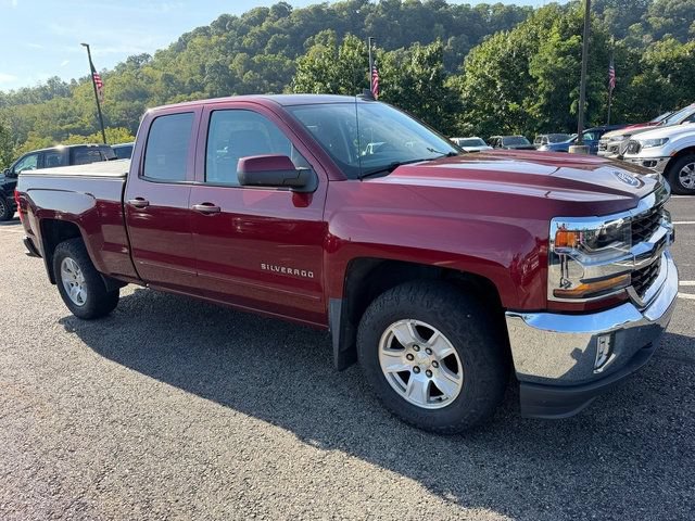 Used 2017 Chevrolet Silverado 1500 LT w/ All Star Edition AWD/4WD image 8