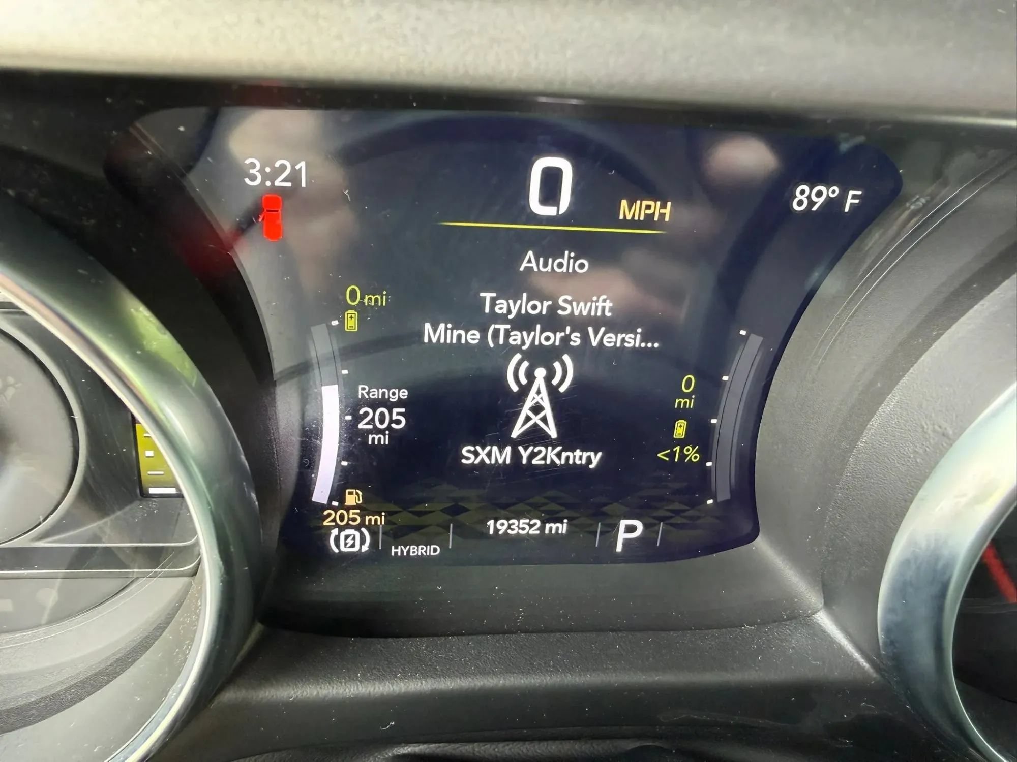Used 2023 Jeep Wrangler Unlimited w/ Cold Weather Group AWD/4WD image 17