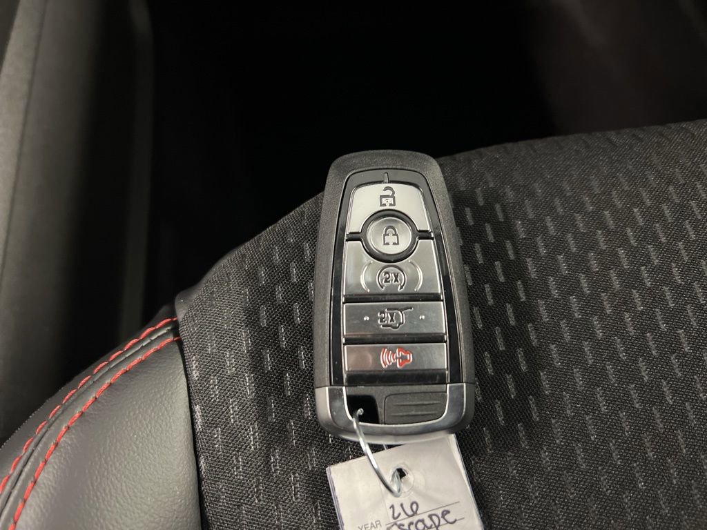 New 2026 Ford Escape ST-Line w/ Tech Pack #1 image 37