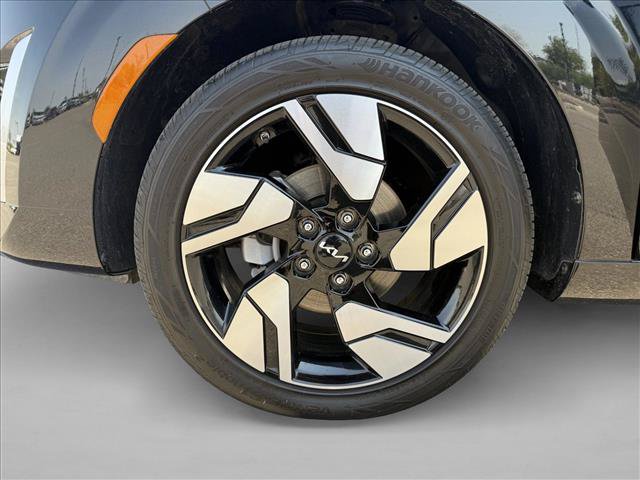Used 2025 Kia Soul GT-Line w/ GT-Line Technology Package FWD image 28