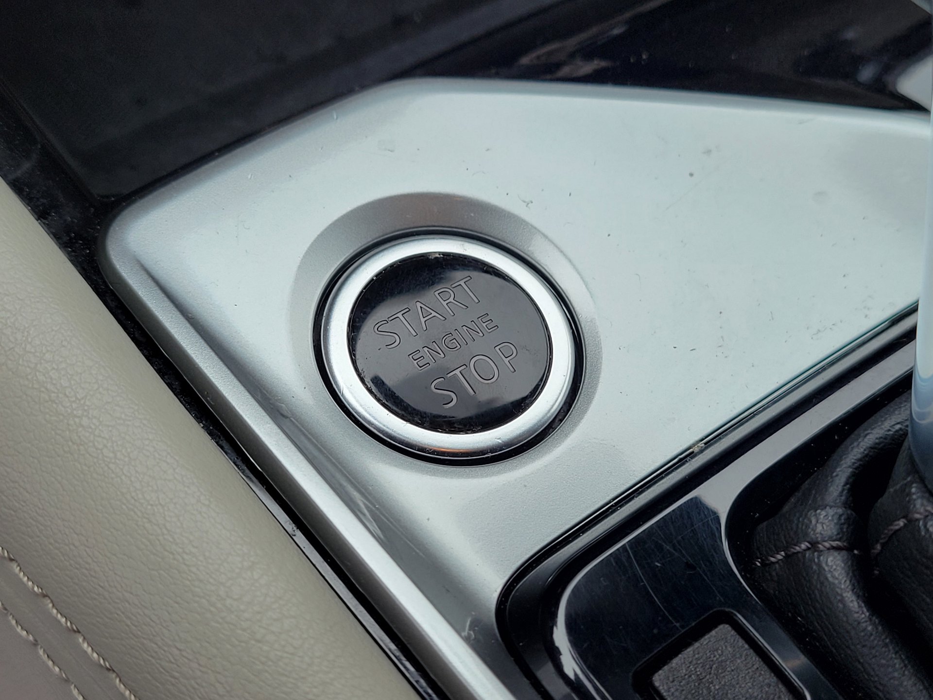 Used 2020 Nissan Altima 2.5 Platinum image 29