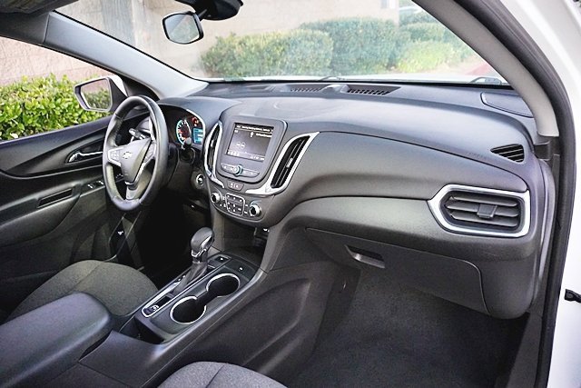 Used 2024 Chevrolet Equinox LT image 11